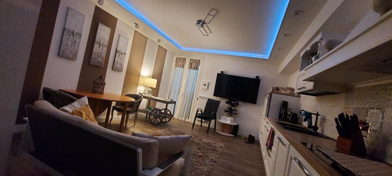 L'Angolo Di Ari Vaiano  Kültér fotó